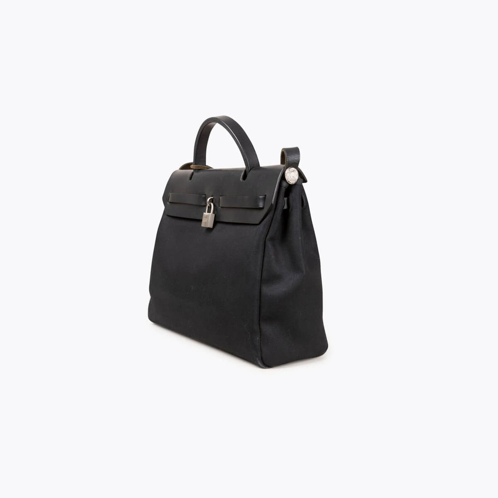 1092_621c22bda1-17000781736-4-full