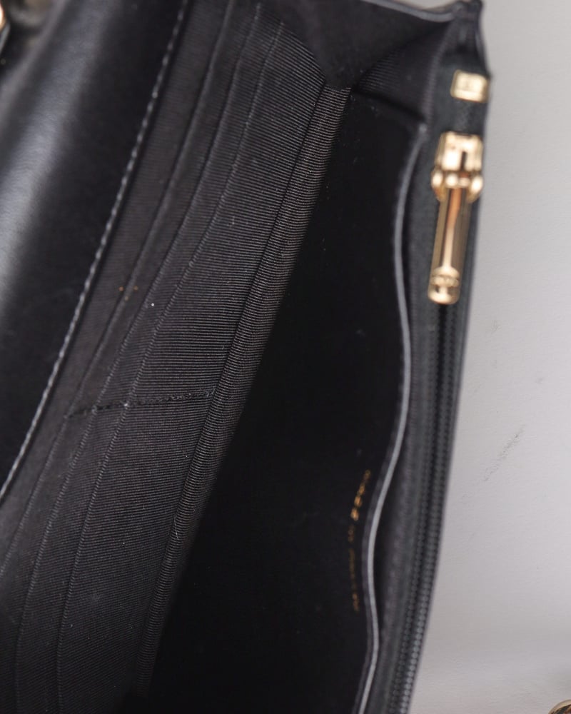 11828_8e16bb950c-a2764689_6-full