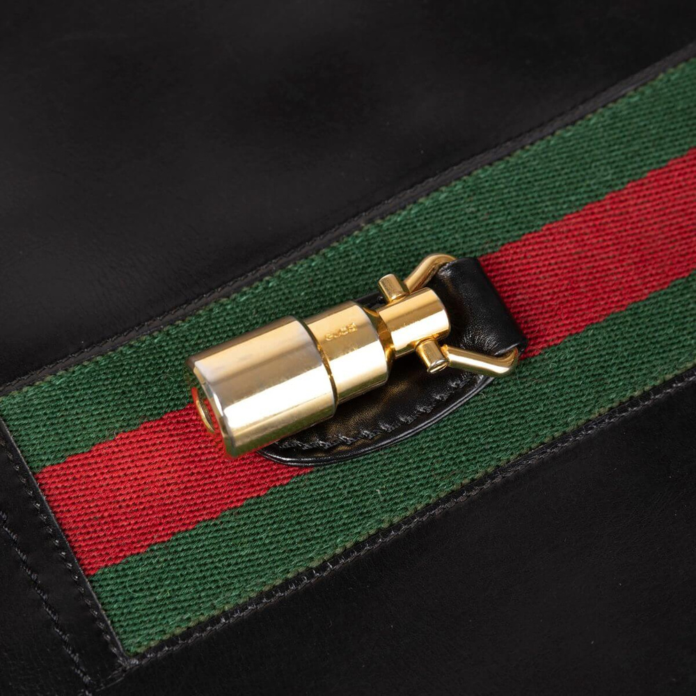 1226_779bcc4fcd-687-16124-8-full