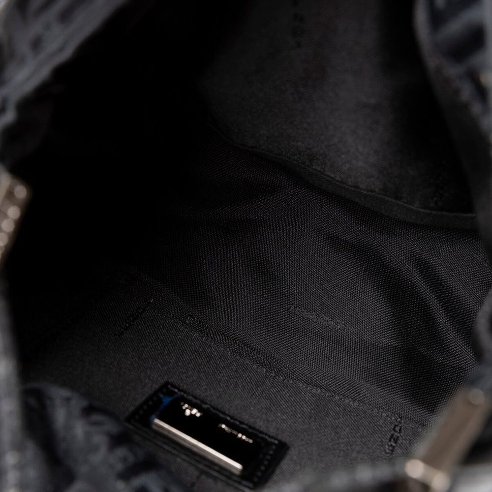 1253_37ed9e12c1-686-15043-7-full