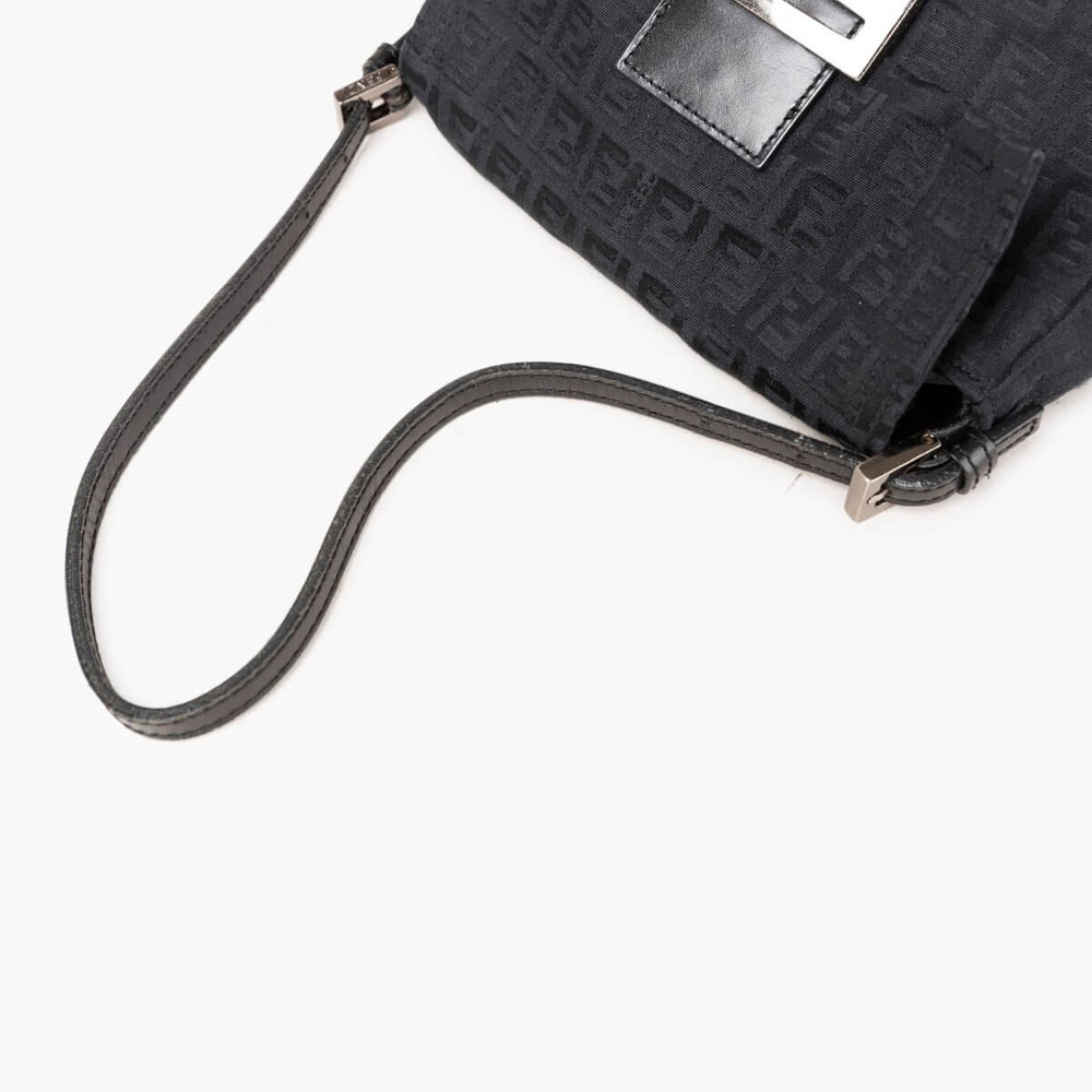 1253_4e09ef753d-686-15043-6-full