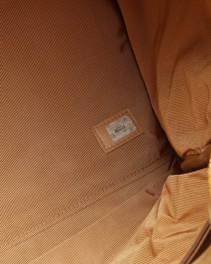 13213_2acad3b51e-2240001984277-18-full