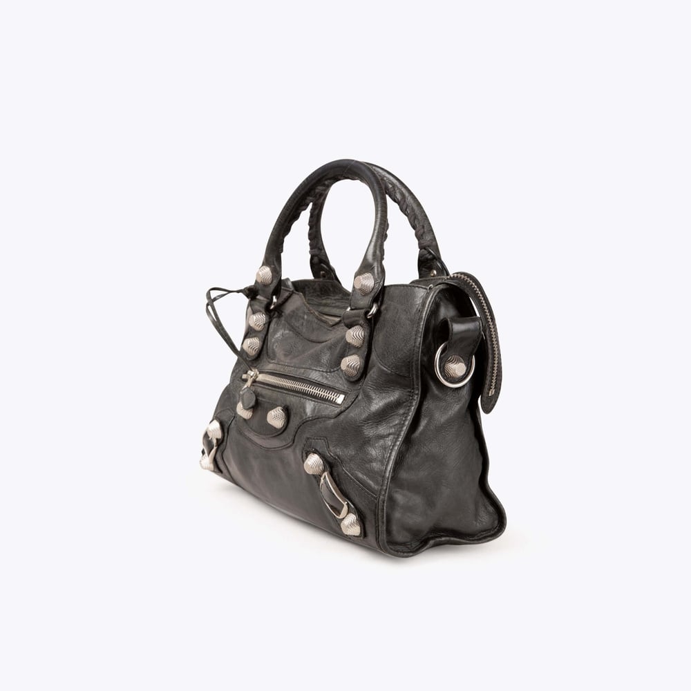 1413_7a5111bbdb-689-24740-2-full