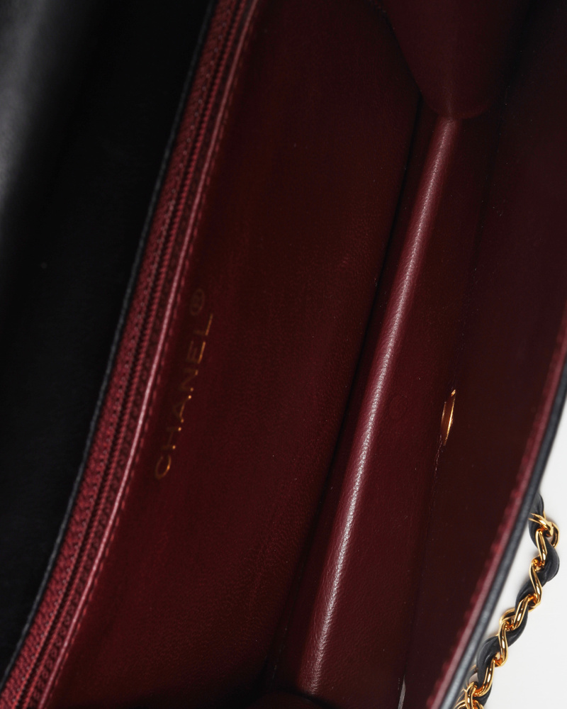 15079_0f1c04b693-2240003028122-8-full