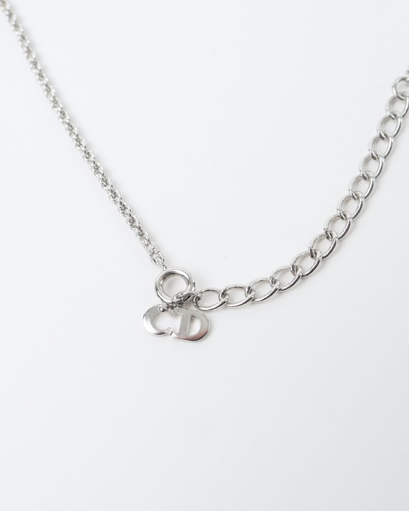 15105_808288e184-782-24299-5-full