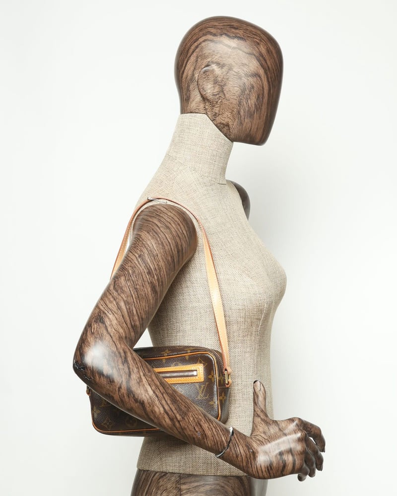 15256_3650a9cf55_file-full