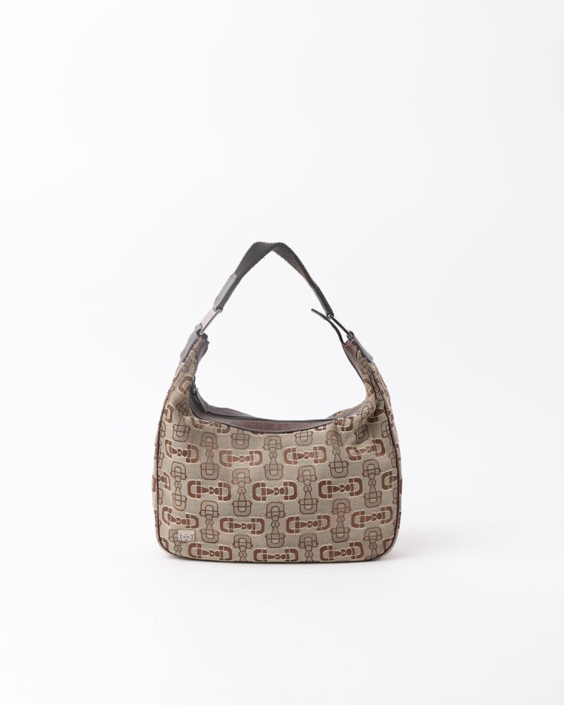 15892_cf299a3a4b-781-32150-1-full