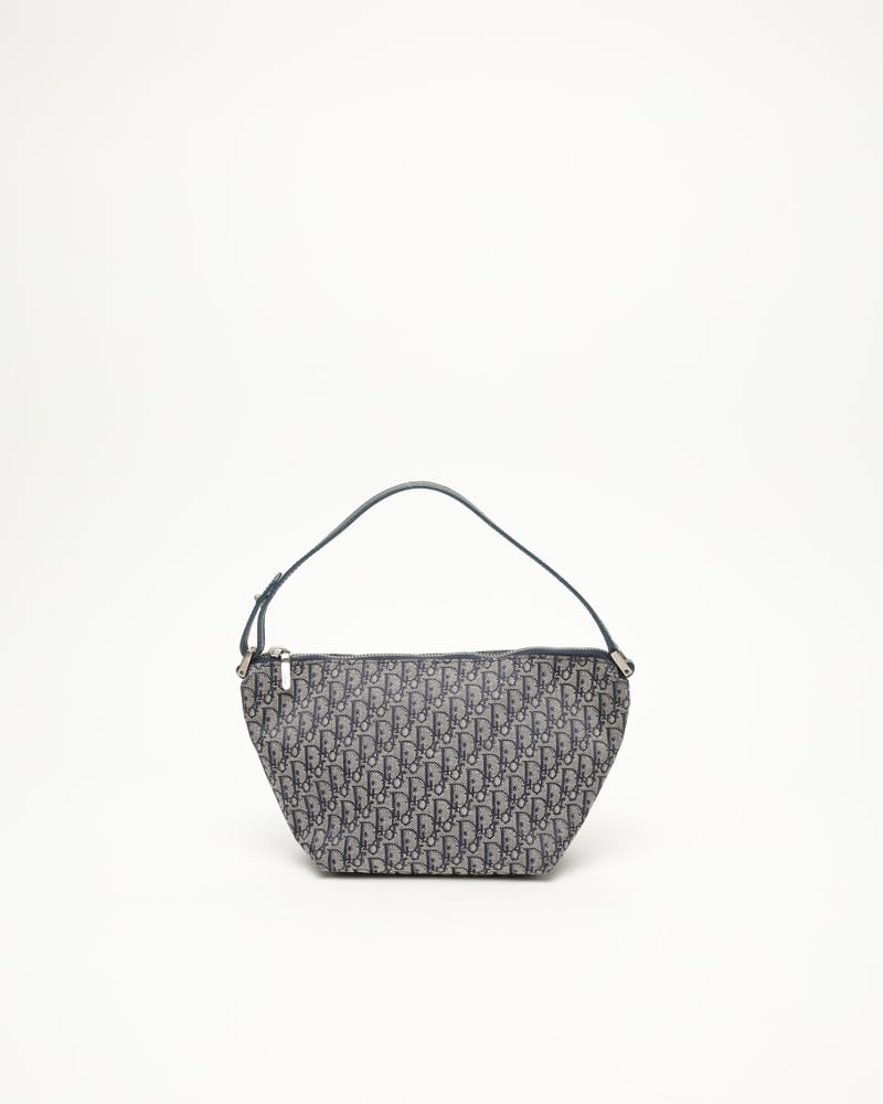 16669_f54315925f-788-206141-full