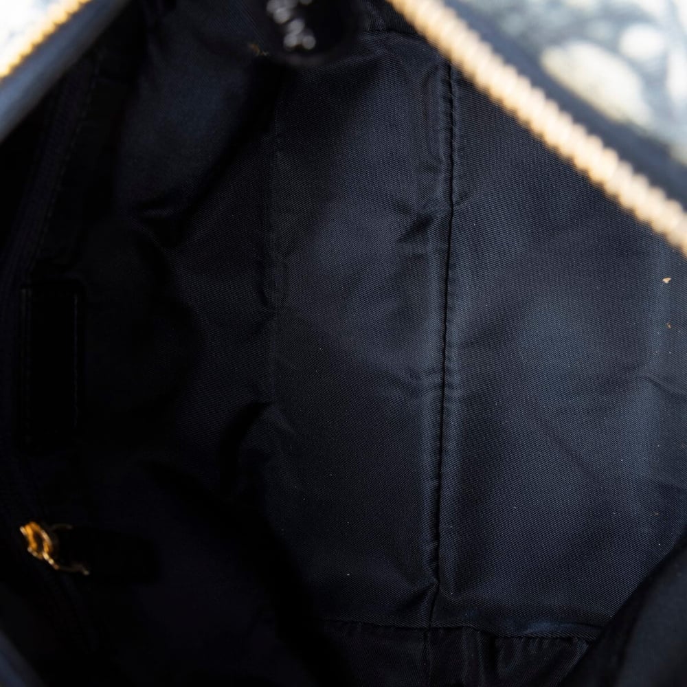 1713_176ac6c86e-692-33172-7-full