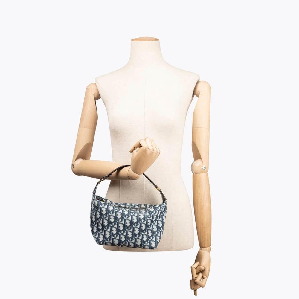 1713_92f8beb874-692-33172-8-full