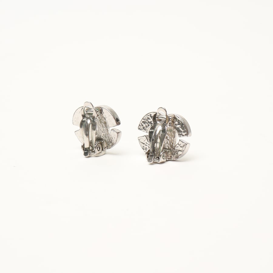 18339_c59985fea6-794-31749_3-square