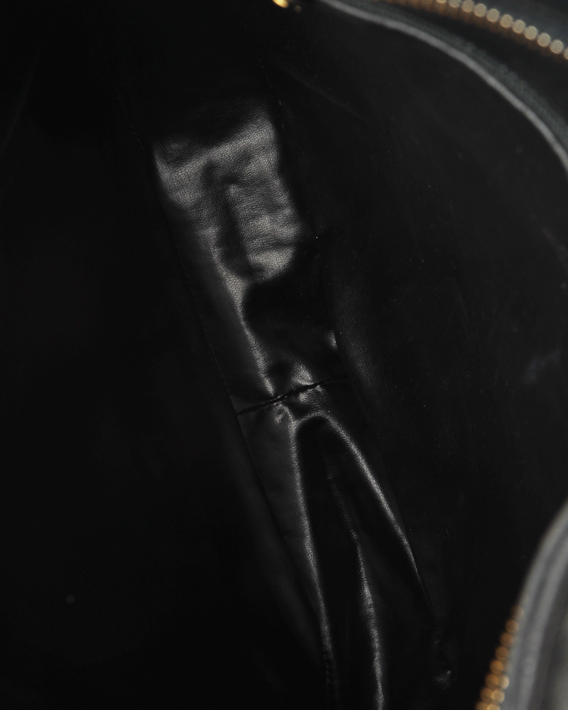 18495_909eba2edc-795-27429_8-full