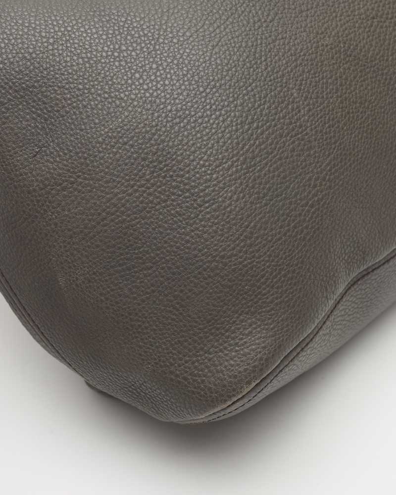 18855_b49639639d-2240004902469_7-full