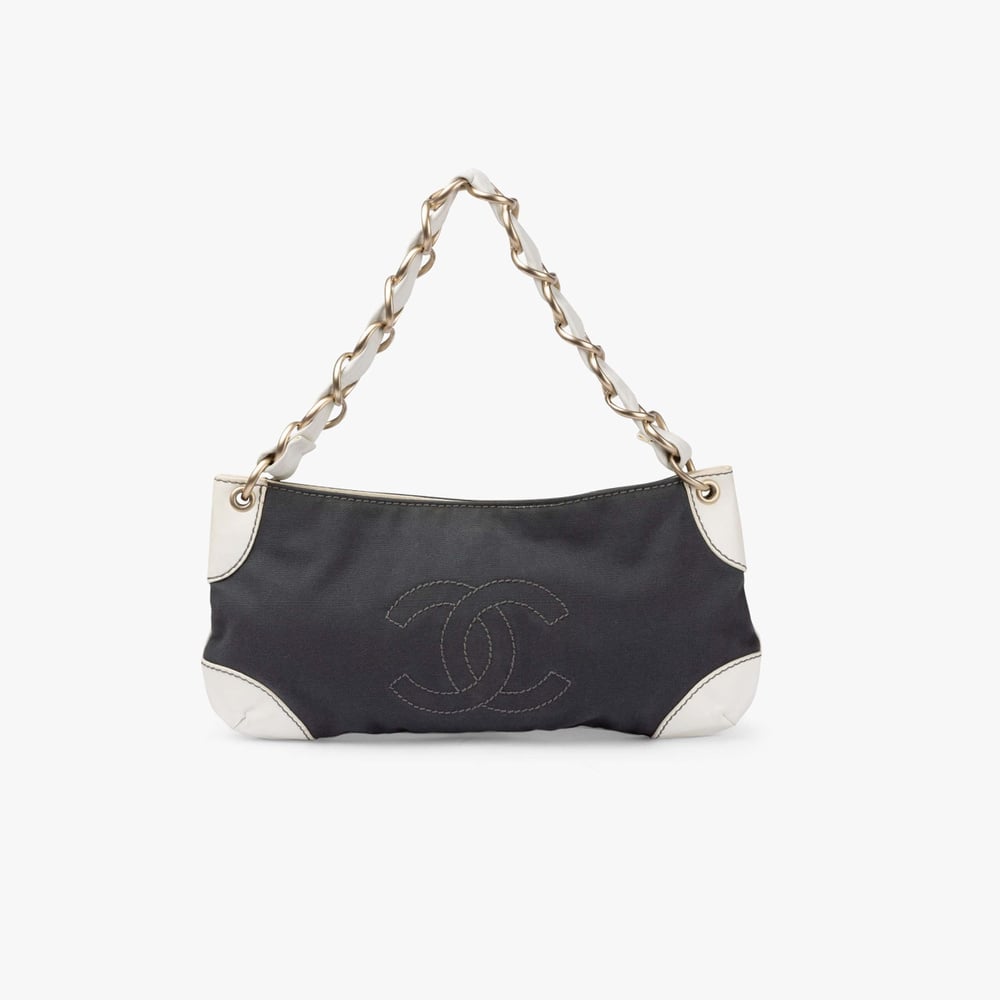 1999_3b94fa9f77-699-25005-1-full