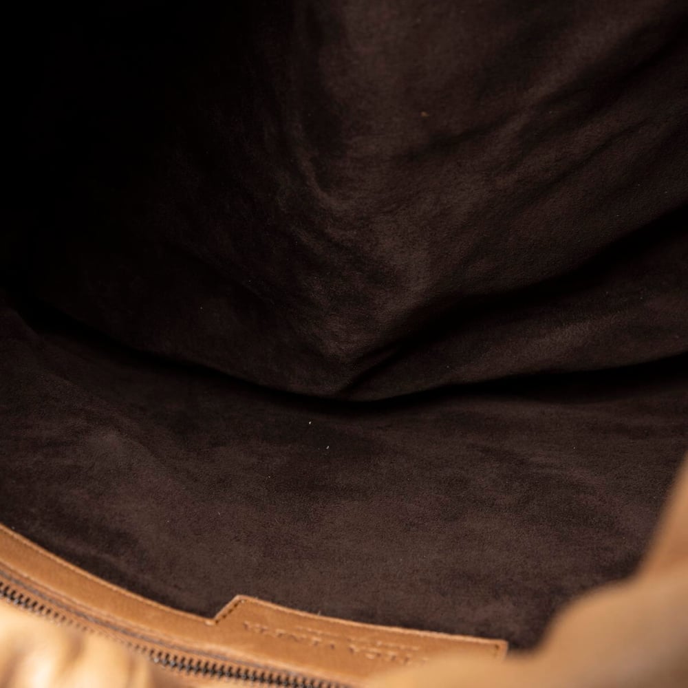 2040_e264eaf35d-224695752-7-full