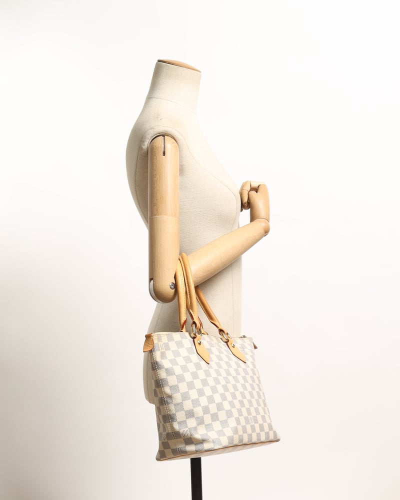 20460_81264a95f1-801-36944_11-full