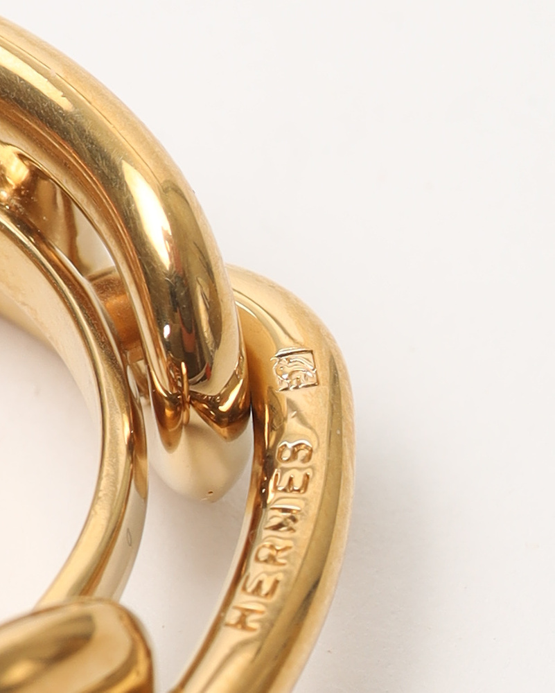 20585_5685180db0-801-24035_4-full