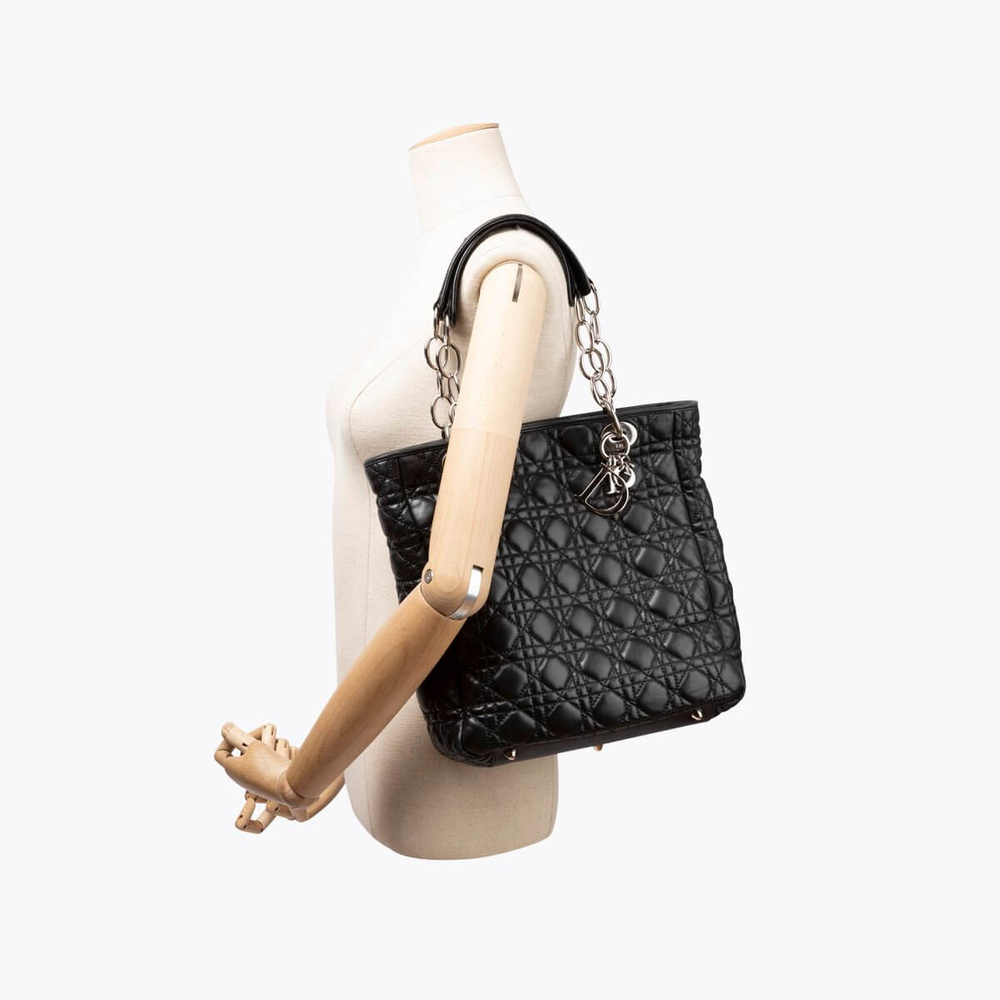 2083_1647e9aa9b-ap026362-9-full