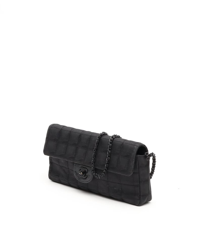 2165_c395fb91c0-697-19536_2-full