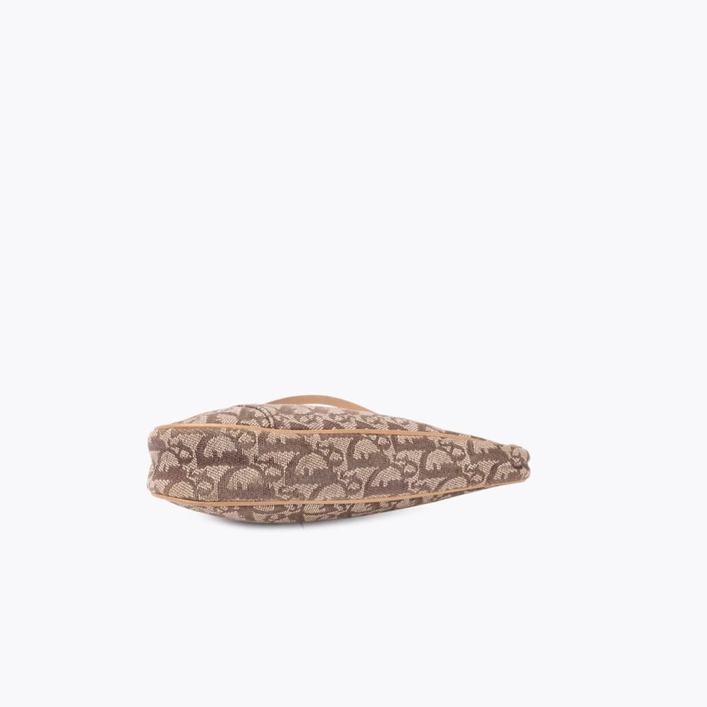 2196_15732a0517-698-25785-5-full