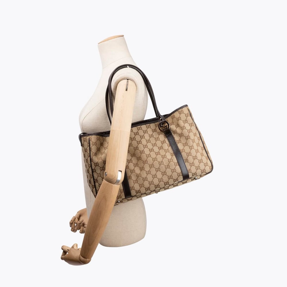 2224_1a448fa819-699-19345-8-full