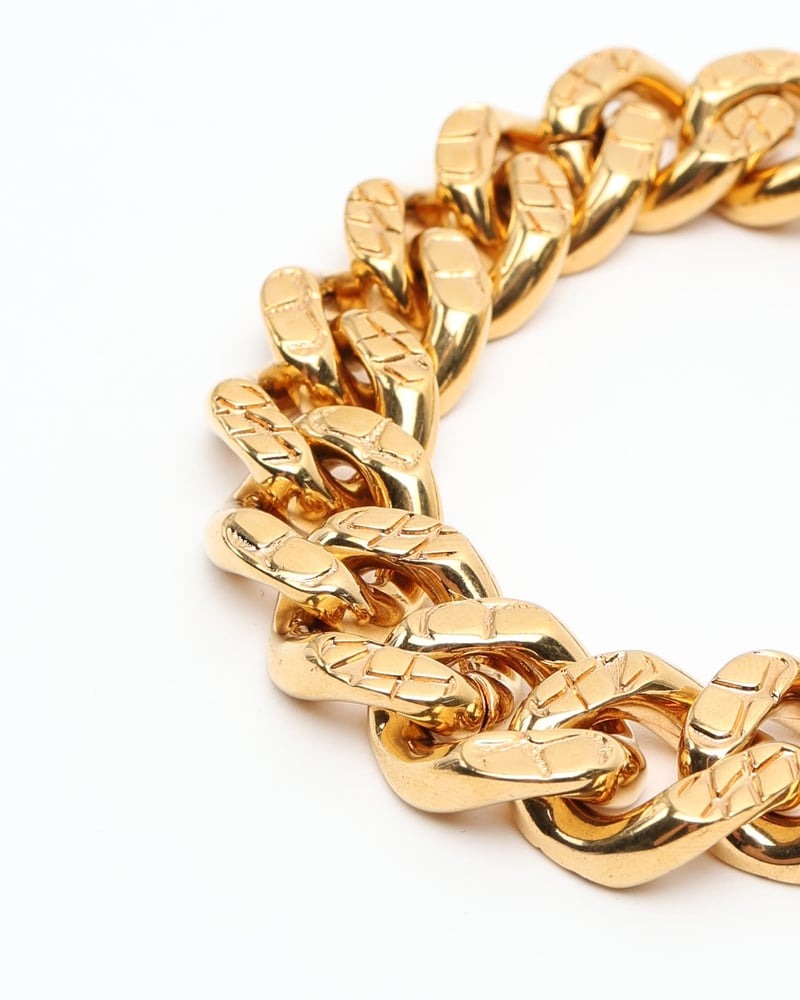 22529_927375f67f-250909600_1-2-full