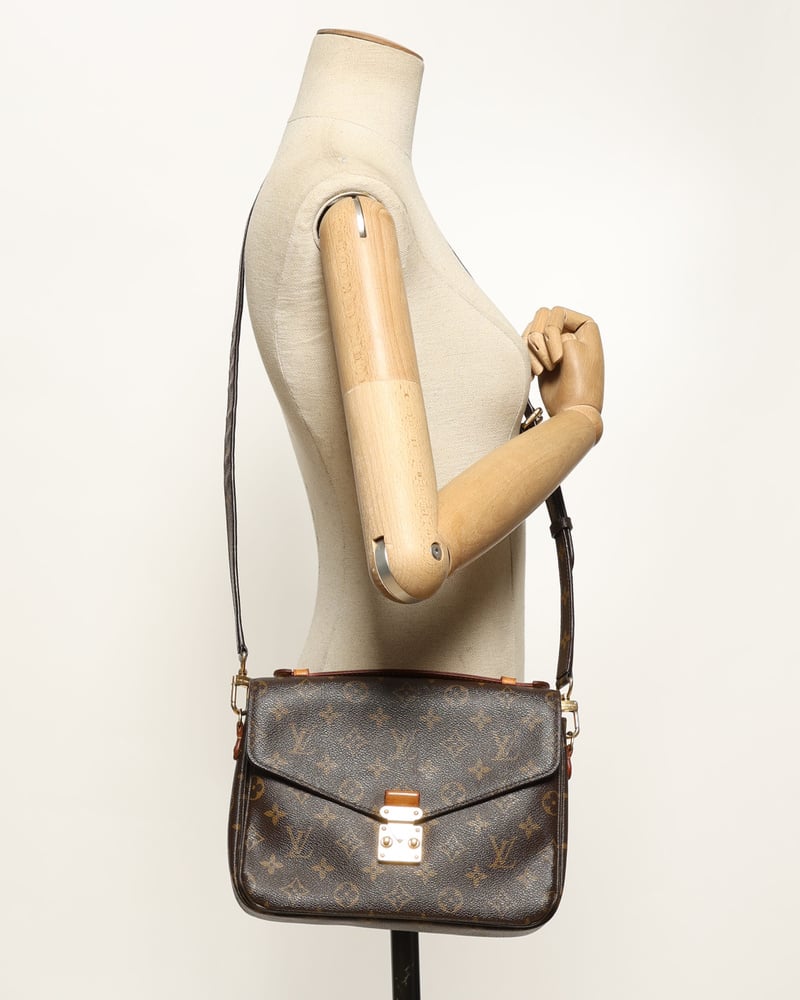 22737_85845e525d-802-29232_13-full