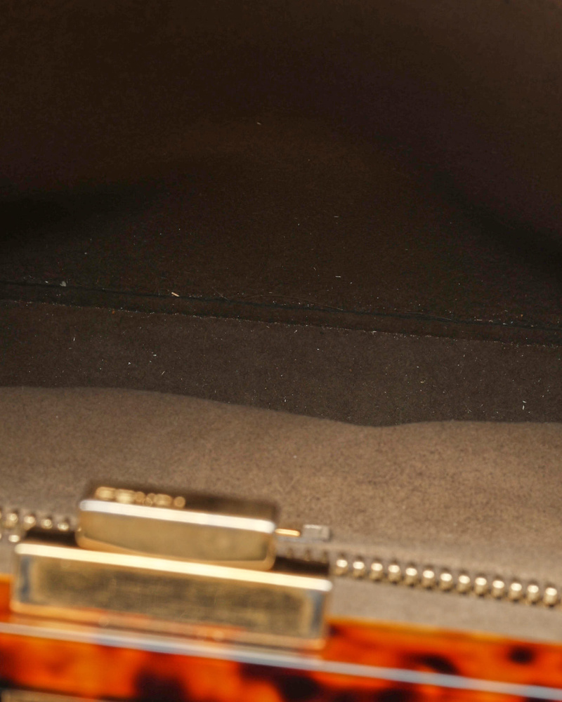 22747_791ca73faa-sb000561_12-full