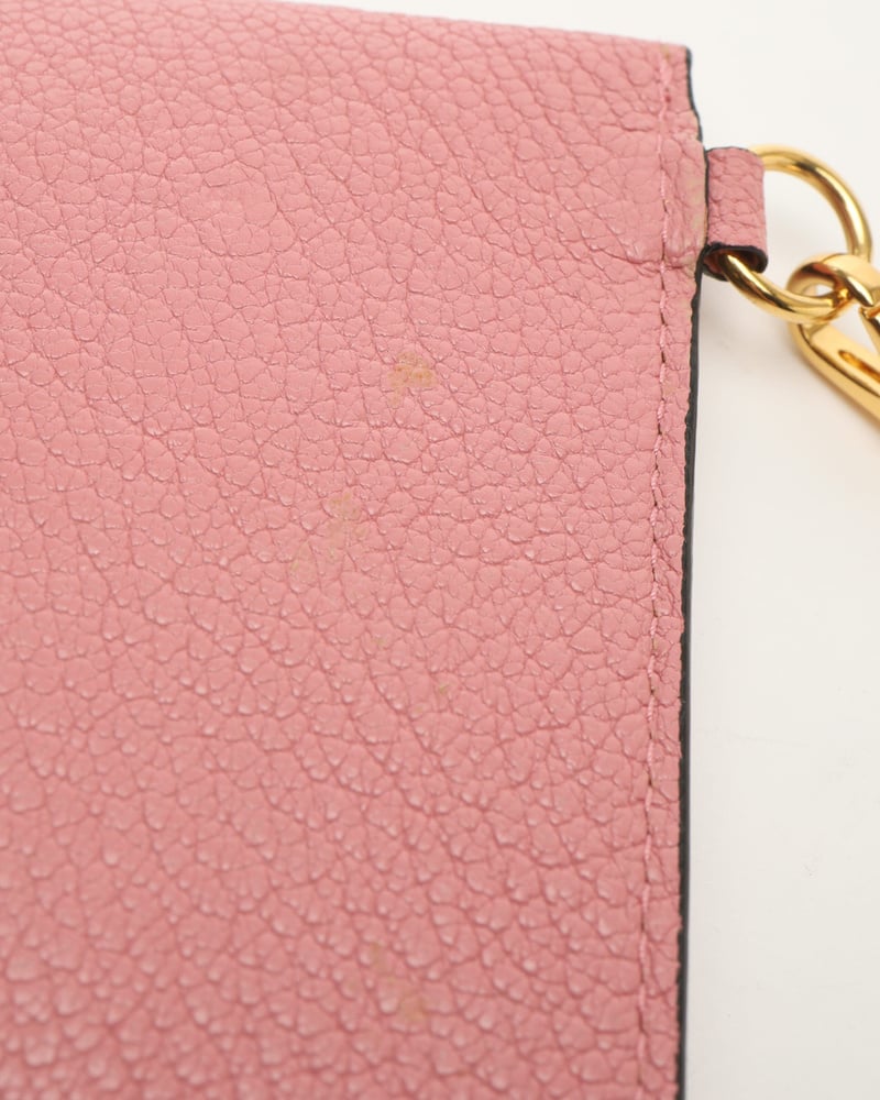 22784_02e96242b4-a3444934_3-full