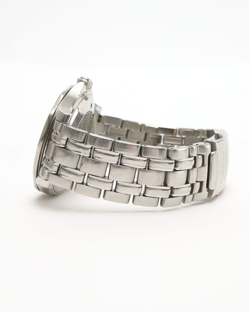 22922_c4f0d7d3bf-2250000364802_6-full