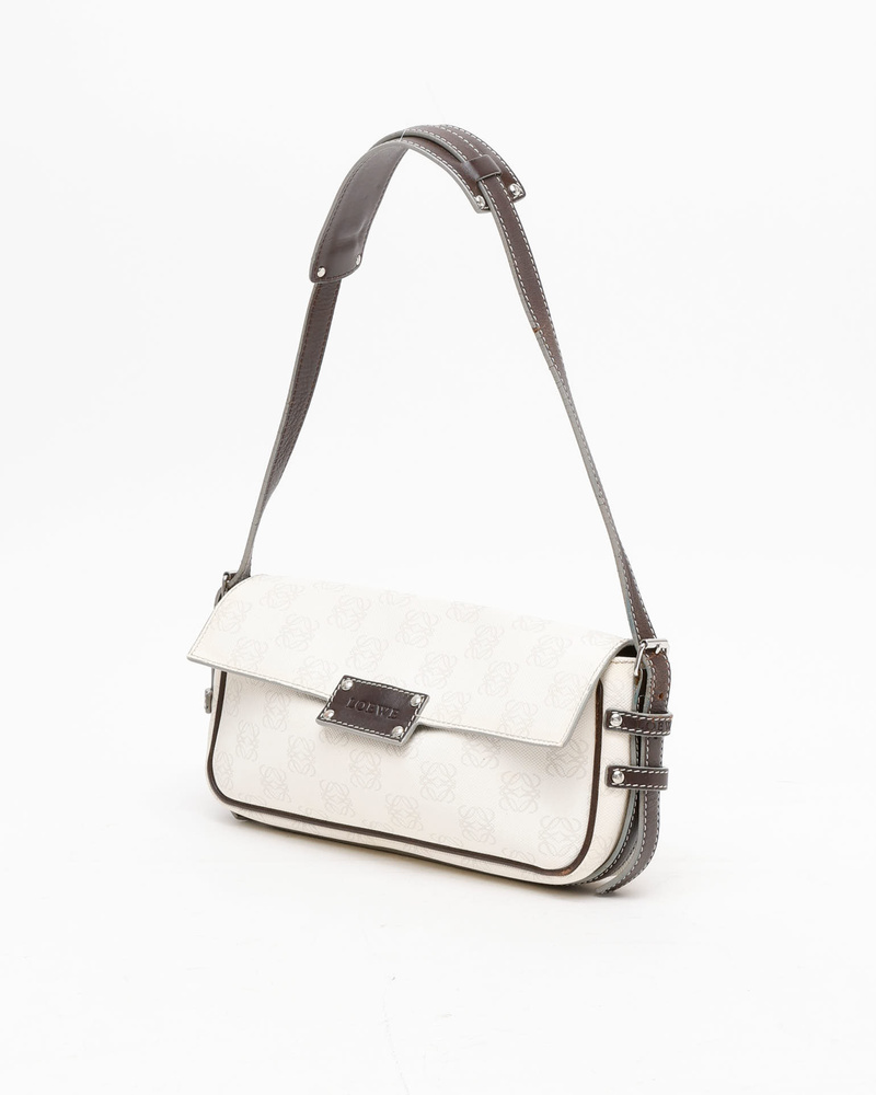 22983_52cfff8df3-808-49401_2-full