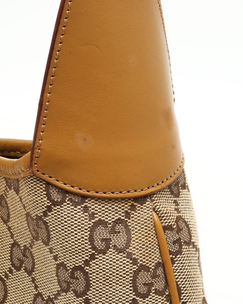 23247_a314317532-811-25109_10-full