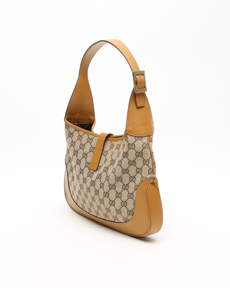 23247_fbf8685d11-811-25109_3-full