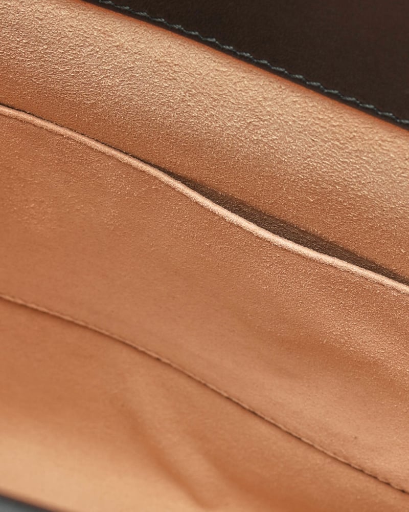 23279_c60af41238-807-48693_13-full