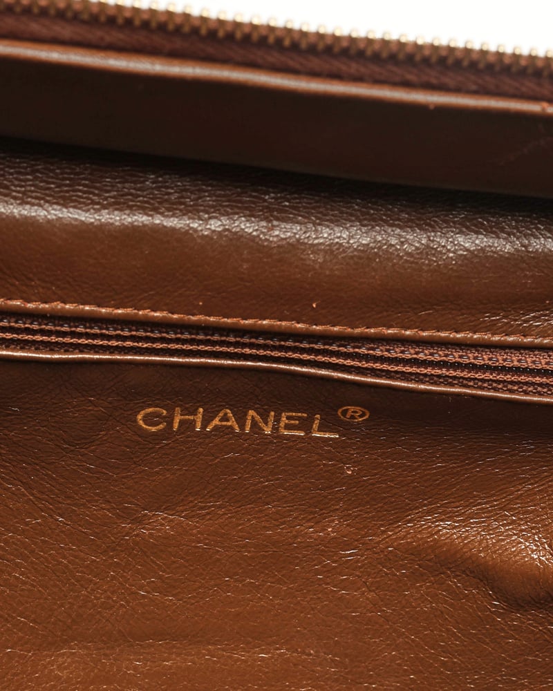 23286_0189f61713-2250000852538_11-full