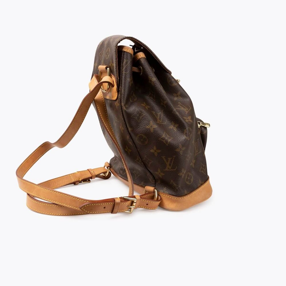 237_2949bcc088-661-13933-4-full