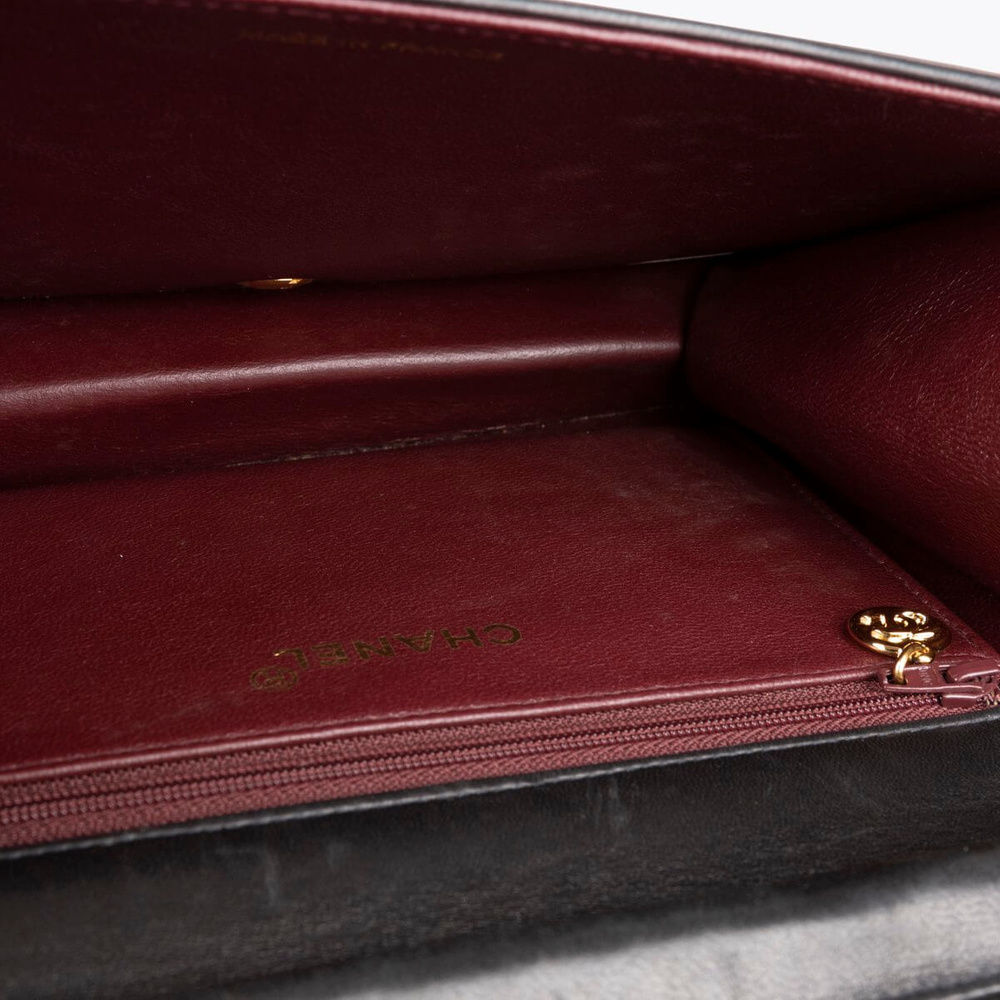 247_f156e2bcde-220910741-7-full