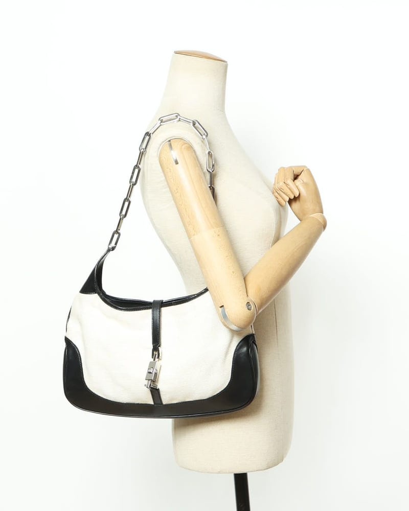 25353_de7c5dd263_file-full