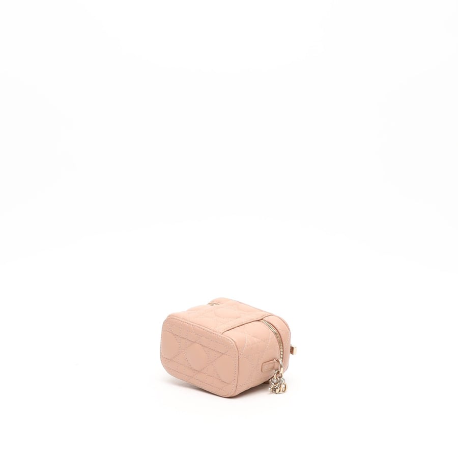 25444_dfb05bbbbc_file-square