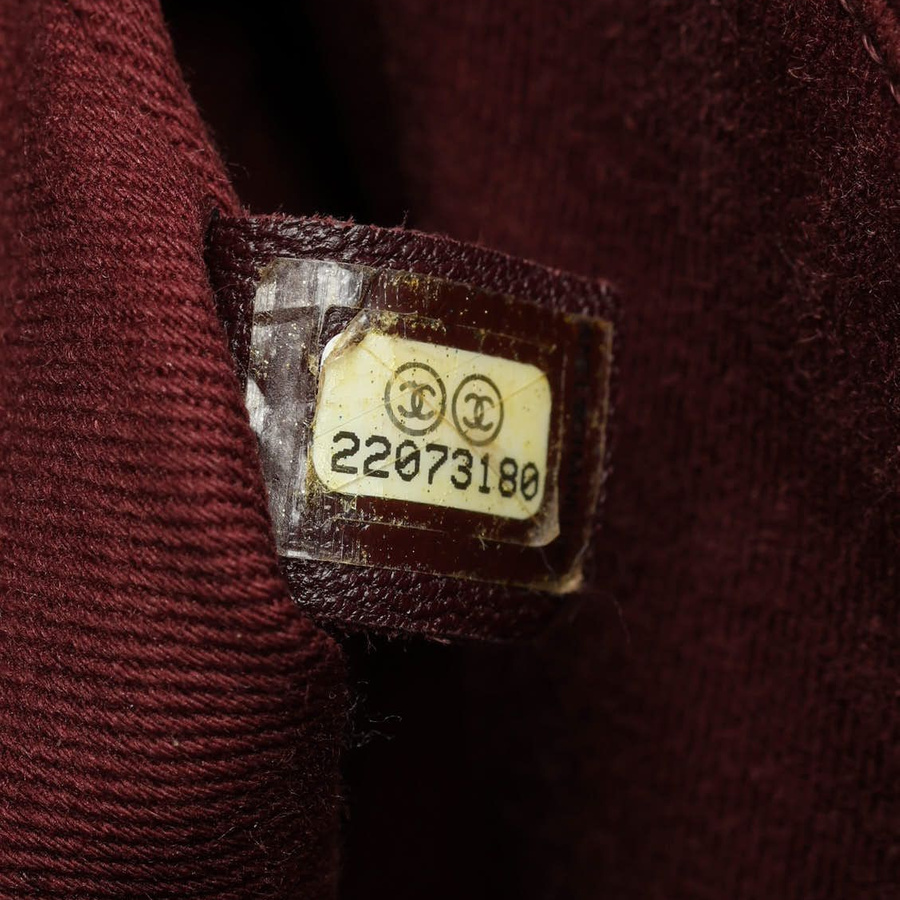 25687_7019cbd8a9_file-square