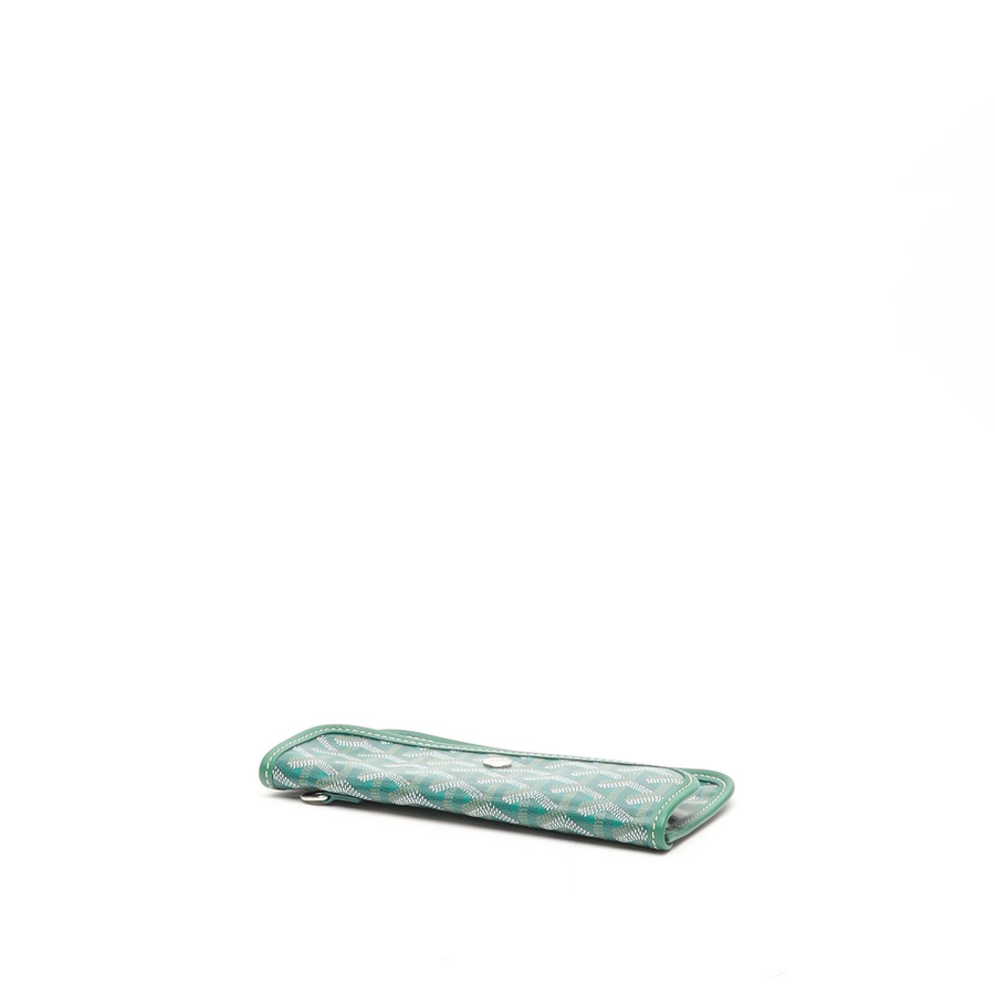 27155_4b978c33a9_file-square
