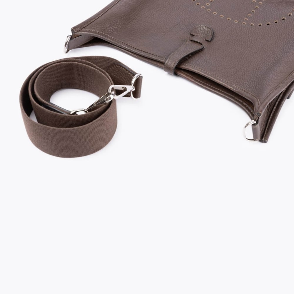 2793_a3ab77a43b-ax011675-5-full