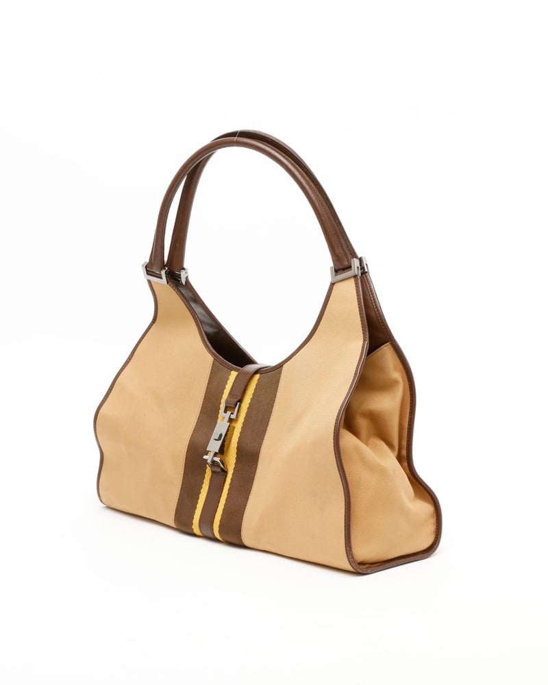 29186_ed90e3d2d3_file-full