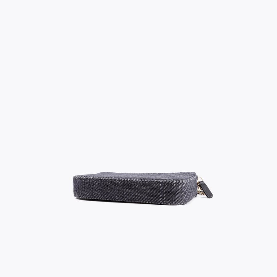 2952_2fcaf0346a-2200010420814-4-square