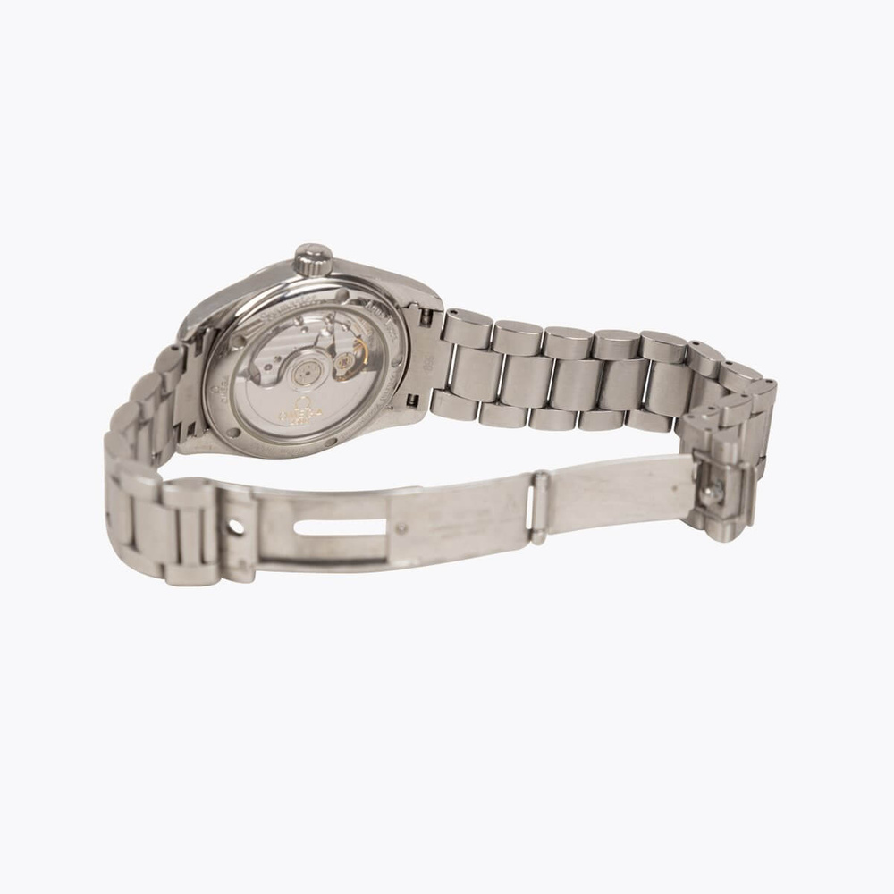 299_2637e24962-xj011264-5-full