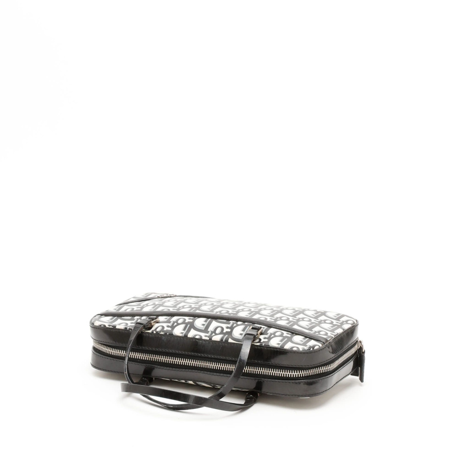30299_9182689e41_file-square