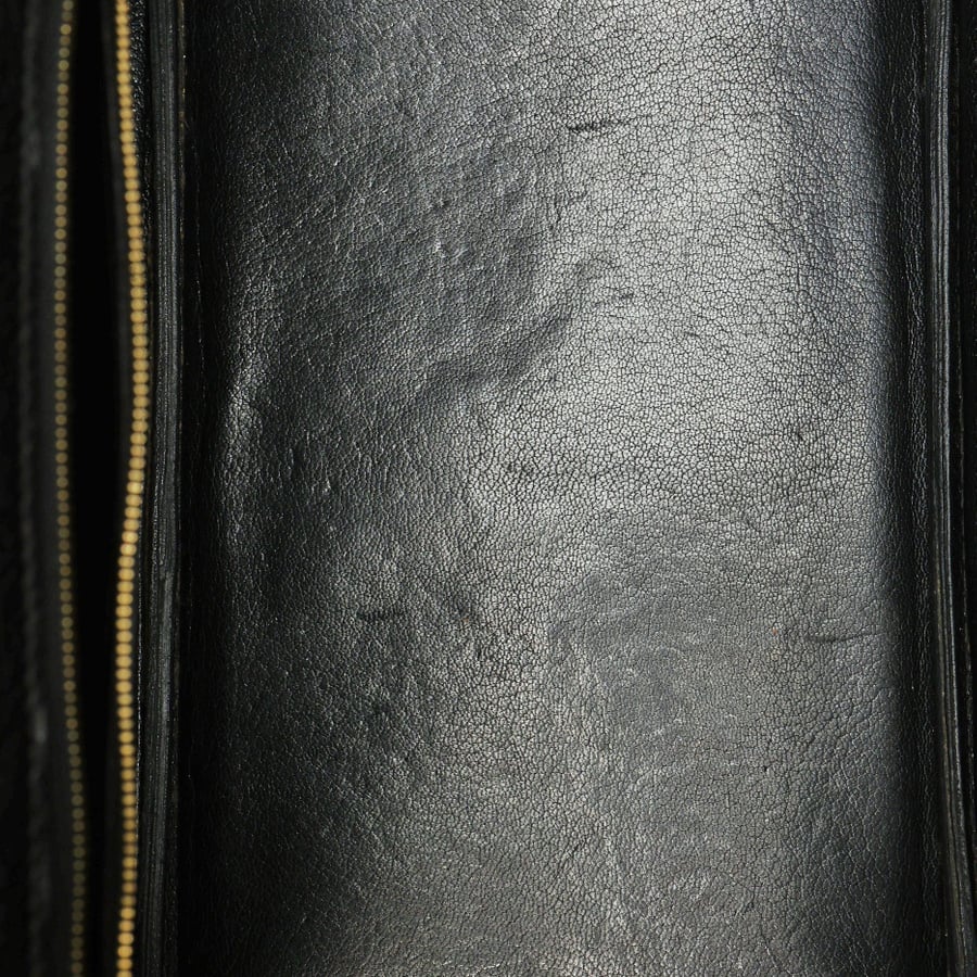 30379_7f4a7acfe4_file-square
