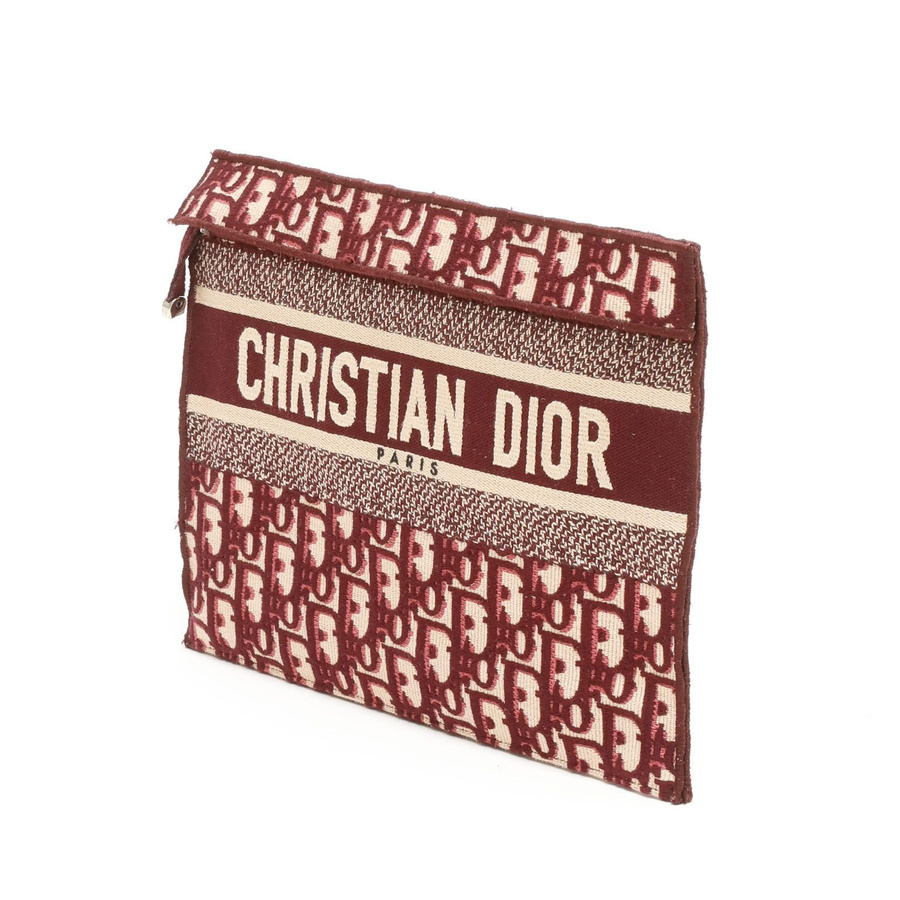 30464_5813c3e657_file-square
