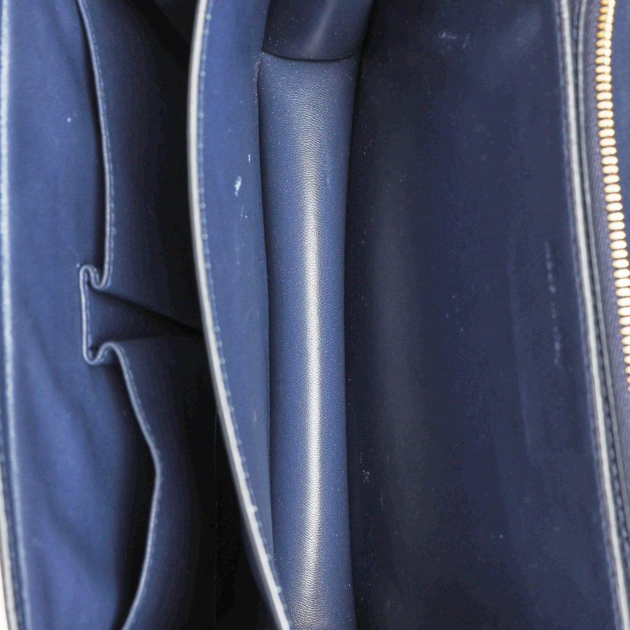30466_360120bb44_file-square