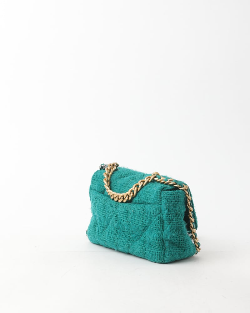 3050_280b5e2703-a1823672-3-full